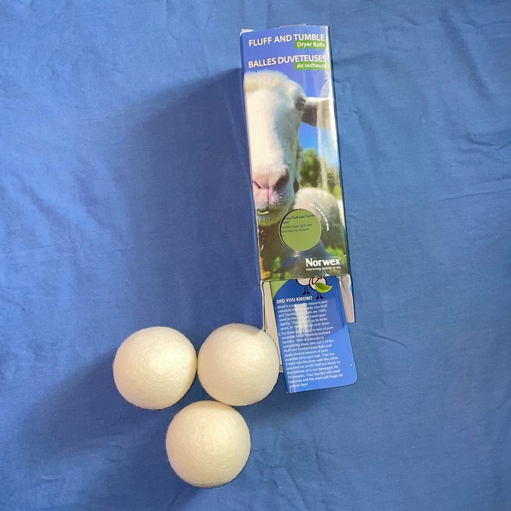 Norwex Wool Fluff and Tumble dryer balls. NWT